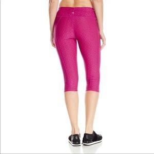 Prana Misty Knickers Sz Medium Pink Red Capri Leggings